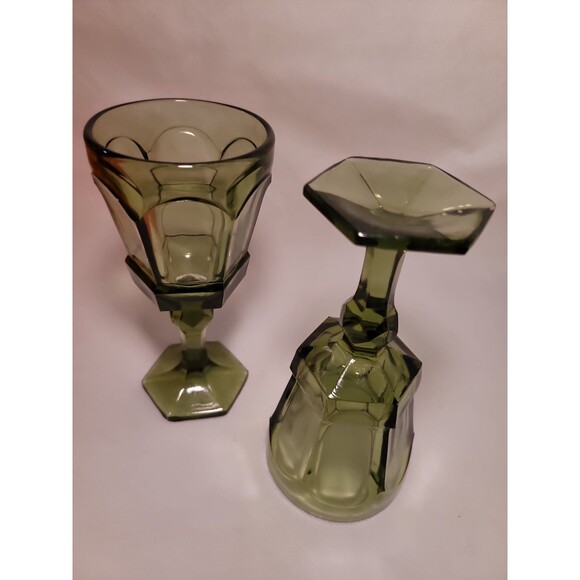 Vintage NOS Fostoria Virginia Green Glass 6” goblets 2PC Juice Wine Stem Glasses - Picture 3 of 3